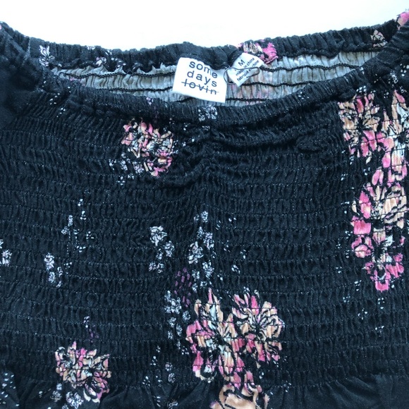 NWOT Some Days Lovin crop top - Picture 3 of 6